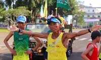 Người &apos;không phổi&apos; Nguyễn Văn Long cán đích Cà Mau sau hành trình chạy bộ 2.846 km