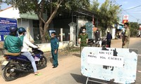 Lực lượng chức năng chốt chặn ở xã Ia Sao, thị xã Ayun Pa (sát huyện Krông Pa)