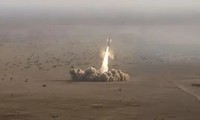 Hứng tên lửa từ Iran, Pakistan lên tiếng