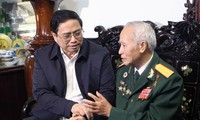 Thủ tướng Phạm Minh Chính thăm các gia đình chính sách ở Phú Yên