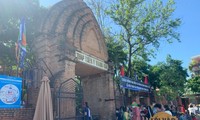Xin lỗi du khách bị cấm kể chuyện văn hóa Chăm tại di tích Tháp Bà Ponagar