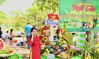 Nhiều trái ngon được trang trí lạ mắt tại lễ hội trái cây Ninh Thuận