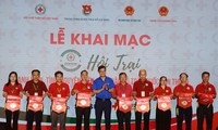 Khai mạc hội trại toàn quốc Tình nguyện xanh - vì một cộng đồng an toàn, nhân ái