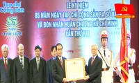 Tạp chí Cộng sản đón nhận Huân chương Hồ Chí Minh