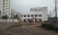 Khu đất “vàng” 47 Nguyễn Tuân đang được tháo dỡ nhà xưởng sản xuất để nhường chỗ cho dự án BĐS.