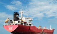 Hình ảnh tàu Lighthouse Winmore vừa bị Hàn Quốc tố chuyển dầu cho tàu Triều Tiên. Ảnh: marinetraffic.com.