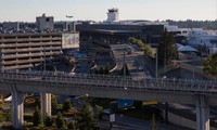 Sân bay quốc tế Seattle - Tacoma, nơi Ron Rockwell Hansen bị bắt trước khi sang Trung Quốc. Ảnh: New York Times.