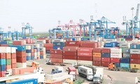 Hơn 3.000 container phế liệu sắp vào Việt Nam