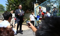 Đại sứ Triều Tiên tại Malaysia Kang Chol nói với các phóng viên về cuộc điều tra của cảnh sát Malaysia. Ảnh: Malay Mail Online