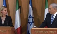 Thủ tướng Israel Benjamin Netanyahu và quan chức phụ trách đối ngoại châu Âu Federica Mogherini tại cuộc họp ở Brussels. Ảnh: EIPA.