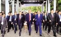 Chủ tịch nước Trần Ðại Quang và các lãnh đạo kinh tế APEC 2017.