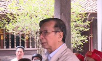GS Trần Lâm Biền tại một tọa đàm