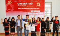 Học viên các dân tộc được khen thưởng vì tích cực hiến máu cứu người