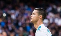 Real Madrid tính lấy lại Ronaldo từ MU