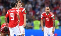 Bóng đá Nga tiếp tục nhận lệnh trừng phạt nặng nề