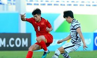 Truyền thông Hàn Quốc: ‘Thể lực tốt đã nâng tầm bóng đá Việt Nam’