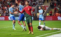 Ronaldo mờ nhạt, Bồ Đào Nha mất vé đi tiếp vào tay Tây Ban Nha