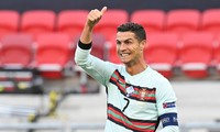 Ronaldo nhận cú hích lớn sau cuộc phỏng vấn nói xấu MU