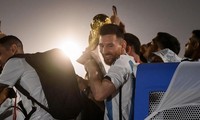 Nhà vô địch Argentina diễu hành ngay trên đường phố Qatar