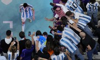 Fan Argentina muốn Messi làm... tổng thống