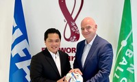 Chủ tịch LĐBĐ Indonesia tới trụ sở FIFA cầu cứu chủ tịch Infantino