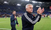 Mourinho đưa ra thông điệp thể hiện lòng trung thành với Roma