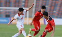 Truyền thông Indonesia &apos;nhờ cậy&apos; Việt Nam thắng để đưa đội nhà vào bán kết