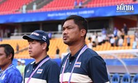 HLV Thái Lan không hài lòng khi các học trò không thắng trận ra quân Asiad 19