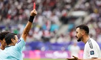 Lý do khiến tiền đạo tuyển Iraq dính thẻ đỏ sau màn ăn mừng