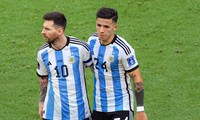 Enzo phân biệt chủng tộc khi &apos;trái lệnh&apos; Messi