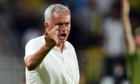 Mourinho có phát ngôn tranh cãi khi cầm quân ở vòng sơ loại Cúp C1 châu Âu