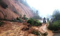 Mưa lũ kéo dài gây thiệt hại lớn về người và tài sản ở Hòa Bình, Lào Cai