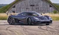 Siêu xe &apos;3 trong 1&apos; Koenigsegg Chimera độc nhất thế giới