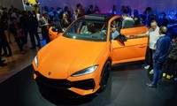 Siêu xe mới của Lamborghini cháy hàng