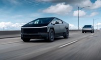 Bán tải điện Tesla Cybertruck bị triệu hồi lần thứ 6