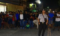 Cảnh sát làm nhiệm vụ tại khu vực, không lâu sau khi bắt được nghi phạm khủng bố tại Sibolga, miền bắc Sumatra, Indonesia