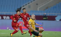 Các cầu thủ Việt Nam có màn trình diễn được đánh giá tốt dù thua ĐT Australia 0-1 trên sân Mỹ Đình. Ảnh: NHƯ Ý