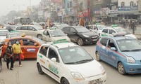 Hiện thành phố Hà Nội có 19.000 taxi và không cấp phép mới từ nhiều năm nay. Ảnh: T.Đảng