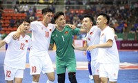 Đội tuyển futsal Việt Nam hướng tới kỳ tích 3 lần dự World Cup. Ảnh: Anh Tú