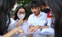 Thông tin 56.000 chứng chỉ IELTS không hợp lệ được đưa ra đúng thời điểm thí sinh đang làm thủ tục đăng kí dự thi tốt nghiệp THPT năm 2024. Ảnh: Như Ý