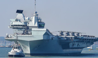 Tàu sân bay HMS Queen Elizabeth tại căn cứ hải quân ở Portsmouth, Anh, vào tháng 9/2020. Ảnh: UK Navy 