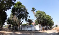 Căn nhà trên thửa đất có vị trí 4 mặt tiền của vợ cựu Bí thư Thành ủy Kon Tum. Ảnh: T.H