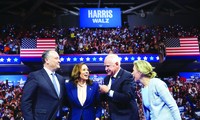 Kamala Harris tìm ra điểm yếu của Donald Trump 