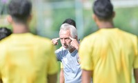 HLV Bert van Marwijk bị chỉ trích dữ dội sau trận thua Thái Lan