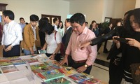 Bốn bộ SGK lớp 1 mới của NXB Giáo dục Việt Nam đều có “sạn”