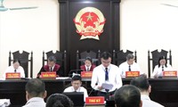 Phiên tòa xét xử vụ gian lận điểm thi ở Hà Giang