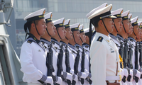 Lính hải quân Trung Quốc. Ảnh: AP 
