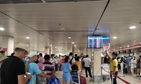 Bất ngờ tại sân bay Tân Sơn Nhất trong buổi chiều cuối kỳ nghỉ lễ 2/9