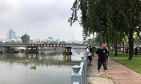 Thi thể người đàn ông nổi trên kênh Nhiêu Lộc - Thị Nghè