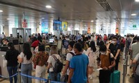 Dự kiến gần 24 triệu lượt khách qua sân bay Tân Sơn Nhất dịp hè 